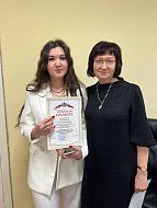 Главный врач Александро-Гайской больницы отметила лучших сотрудников