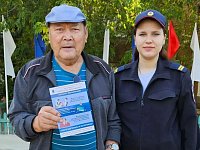 Сотрудники полиции провели профилактическую беседу с жителями Александров-Гай 