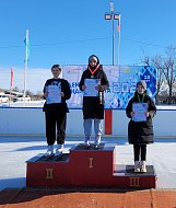 В Александров Гае прошли соревнования по конькобежному спорту