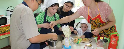 Вкусный  мастер-класс в Александрово - Гайском КЦСОН