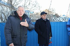 В Александров-Гае открыта мемориальная доска в память о Заслуженном ветвраче России