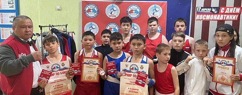 Александровогайские боксёры завоевали россыпь наград на престижном турнире