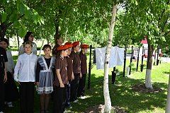 «Чтобы небо было чистым»: в Новоалександровке простились с героями СВО 
