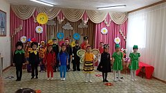 В ЦДТ с. Александров Гай состоялась премьера спектакля «Муха-Цокотуха»