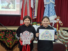 Камышковские школьники открыли секреты старинного головного убора