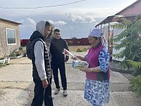 Ветеранов сельского хозяйства Новоалександровки поздравили с профессиональным праздником