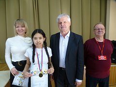 Шахматный триумф Александрово-Гайского района: юные таланты на пьедестале