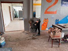 Продолжается ремонт школы №2 с. Александров Гай