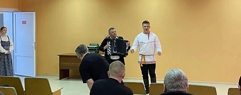 Семья Беспятовых подарила «Весеннее настроение» бойцам