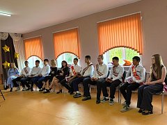 Школьная пора позади: выпускные торжества в Александров Гае