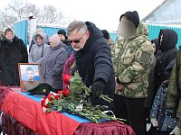 „Тихий“, сражавшийся храбро: Камышки простились с бойцом Алексеем Киселёвым