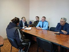 В Александровом Гае продолжают решать проблемы семей участников СВО