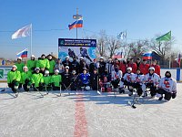 Александровогайские хоккеисты разыграли «Золотую шайбу»