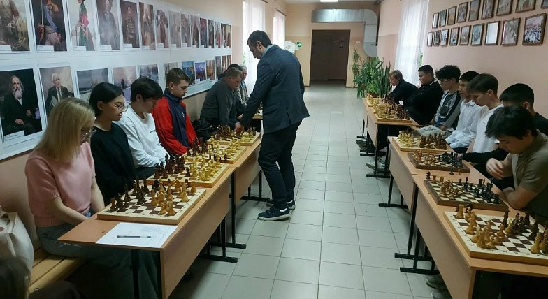 Шахматный бум в Александровом Гае