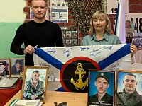 Выпускник пополнил экспозицию музейной комнаты Александрово-Гайской школы