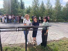 Школа №2 в Александров Гае увековечила память героически погибшего выпускника
