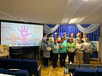 Александровогайские волонтёры спасают теплом сердец