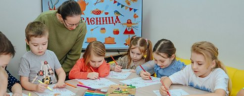 В Александрово - Гайском Молодёжном центре отметили Масленицу