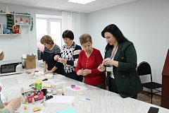 Александрово-Гайский «Доброцентр»: новогодний подарок своими руками 