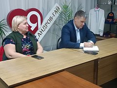 Депутат Александрово-Гайского МС Дмитрий Корнев провел встречу с избирателями