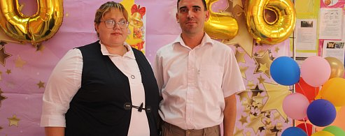 Новая учительская семья  приступила к работе в школе Камышков