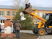 В Александров-Гае будет обновлён памятник Чугункову