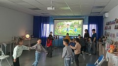 В Александрово-Гайской библиотеке дети совершили кругосветное путешествие