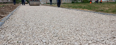 В Александров Гае благоустраивают общественные пространства