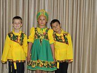 Для Центра детского творчества  Александров-Гая закупили новые сценические костюмы