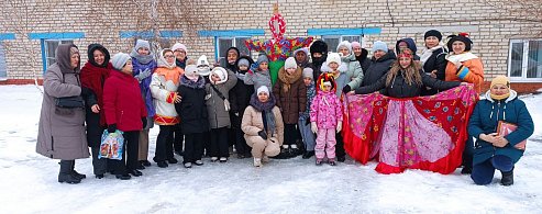 Встреча весны в Александров Гае: улыбки, игры и горы блинов