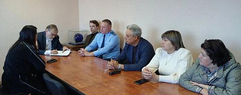 В Александровом Гае продолжают решать проблемы семей участников СВО