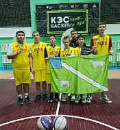 «КЭС-Баскет»: Школьники Александрово-Гайского  района разыграли путевки в дивизионный этап