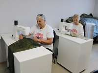 "Серебряные волонтеры" из Александров Гая шьют защиту от дронов