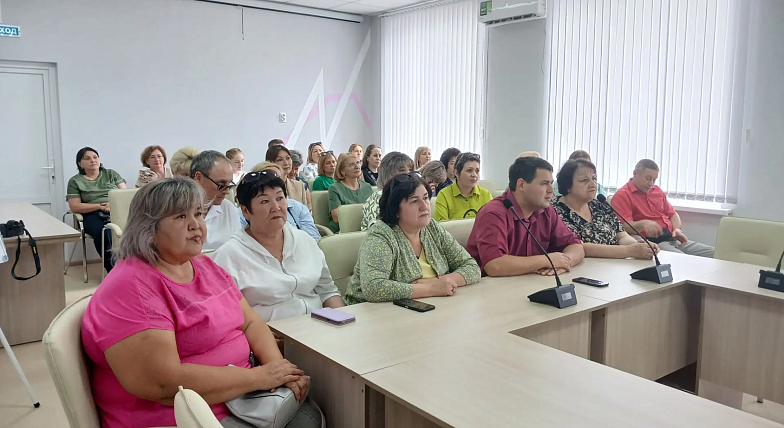 Александрово-Гайский район присоединился к региональной конференции «Малая Родина — большая любовь»