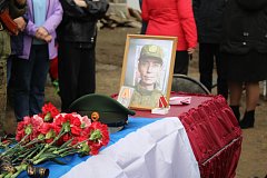 В Александров Гае простились с участником СВО Александром Шеповаловым