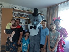 Веселый праздник для малышей организовали сотрудники ЛПУ