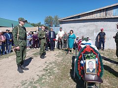 Алгайцы простились с бойцом СВО Кенжибаевым Иртаргином