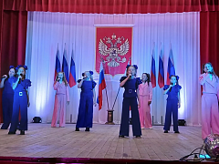 Праздник единства и памяти: День России в Александрово-Гайском районе