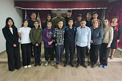 Встреча школьников посёлка Приузенского с участником СВО