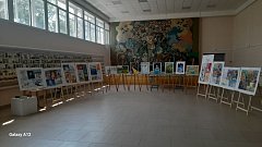 Алгайские юные художники, музыканты и артисты отметили выпускной 