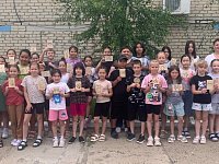 В Александровогайском КЦСОН детвору научили "рисовать огнем"