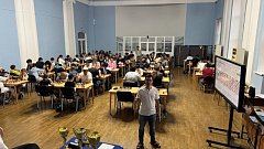 Триумф юного таланта: Динияр Мукашев покоряет Астраханский шахматный фестиваль