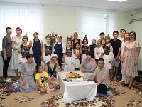 В Александрово-Гайском центре социального обслуживания прошёл кулинарный мастер-класс
