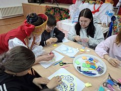 Камышковские школьники открыли секреты старинного головного убора