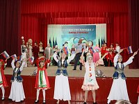 Сильные корни и единая цель: Александров Гай отмечает День народного единства