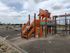 Федеральная программа и местные жители преображают Александров Гай 