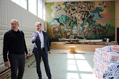 Александр Стрелюхин посетил социальные учреждения в Александров Гае и оценил ход текущего ремонта