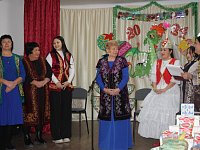 В Варфоломеевке состоялся семейный конкурс в рамках проекта «Бабушка, мама, внучка»