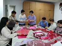 Волонтеры Александрово-Гайского района продолжают помогать военнослужащим