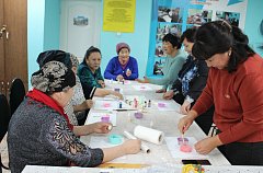 В Александрово-Гайском КЦСОН провели экскурсию для пожилых людей